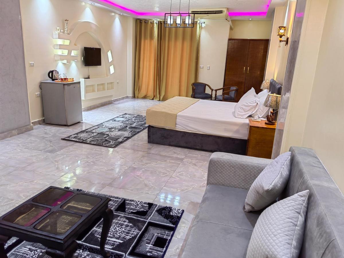 Gem Overlooking Inn Nazlet el Simman Экстерьер фото