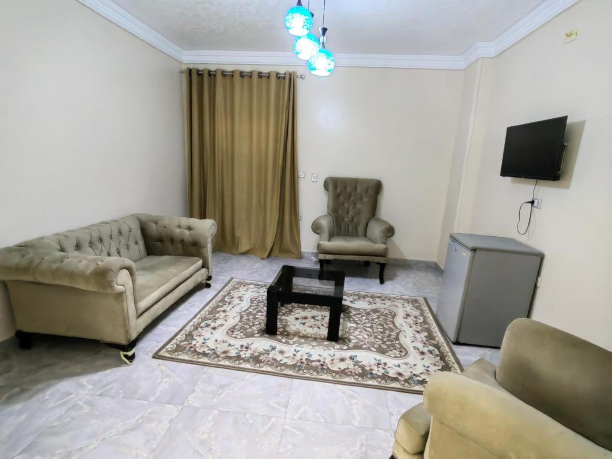 Gem Overlooking Inn Nazlet el Simman Экстерьер фото