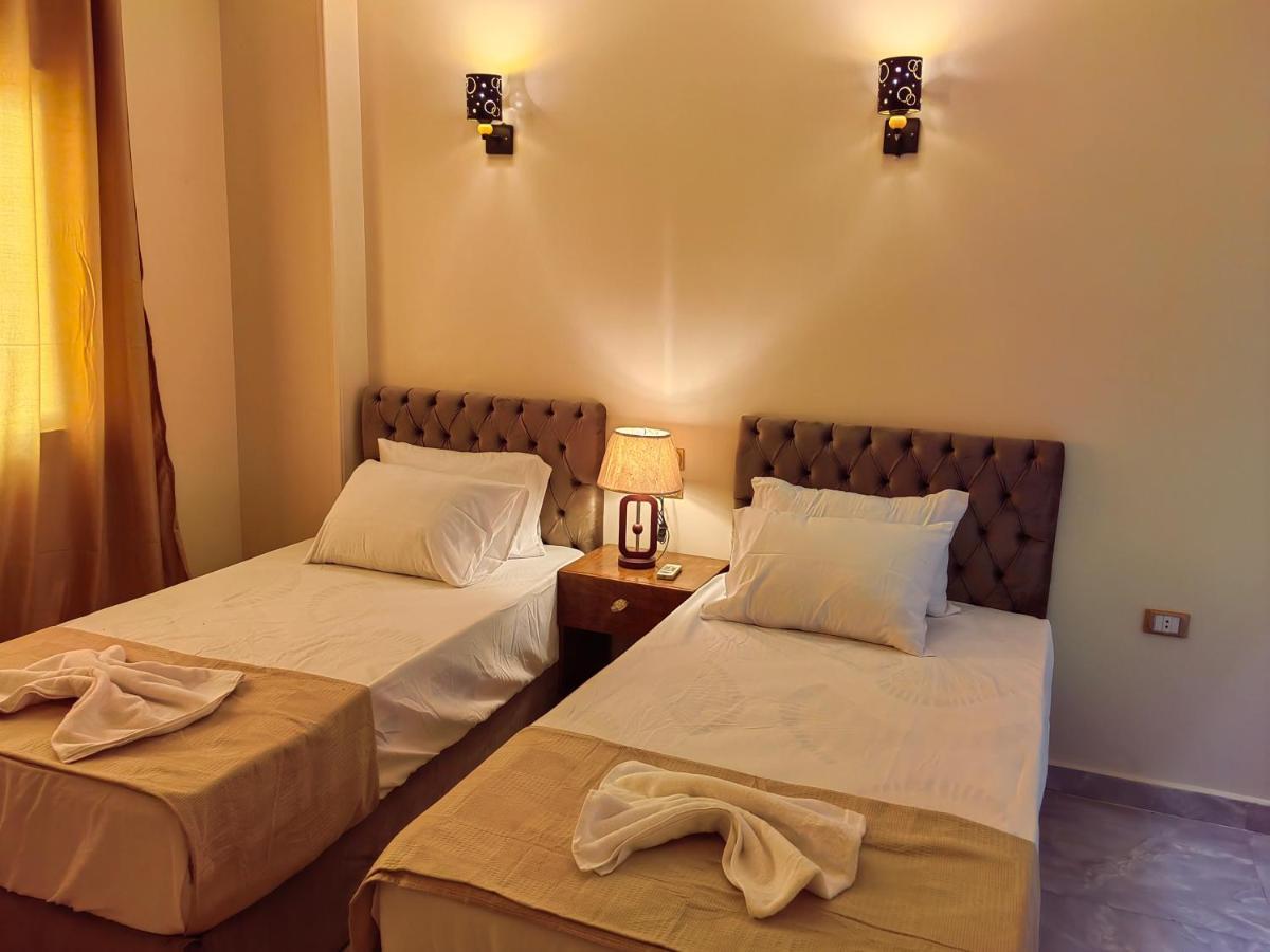 Gem Overlooking Inn Nazlet el Simman Экстерьер фото