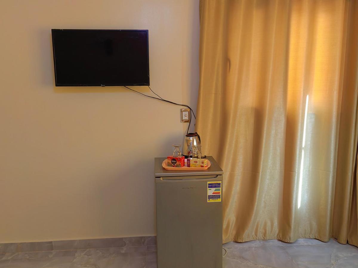 Gem Overlooking Inn Nazlet el Simman Экстерьер фото
